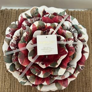 Rachel Ashwell Shabby Chic Christmas Poinsettia Design Melamine Bowls Set of 4